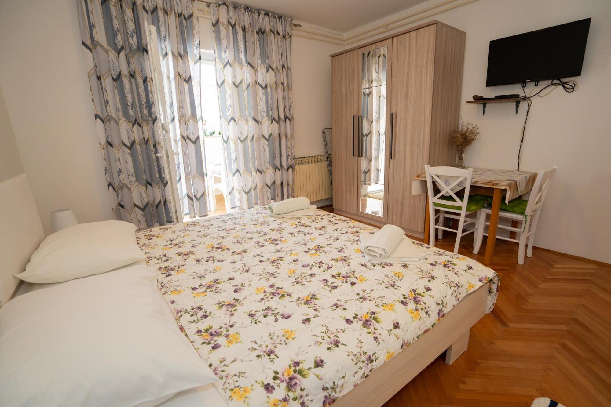 Apartmani Vidusin 노바야 외부 사진