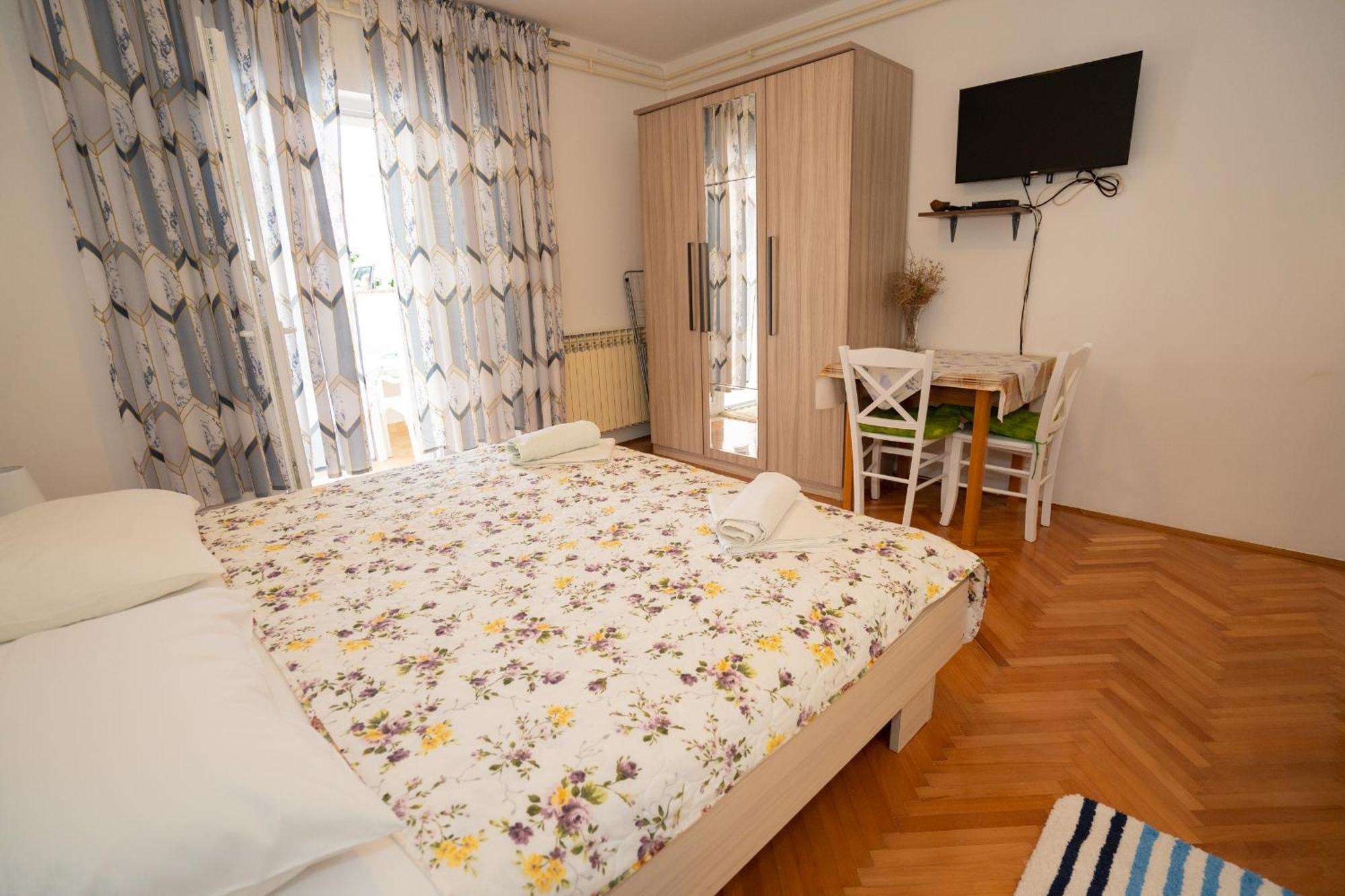 Apartmani Vidusin 노바야 외부 사진